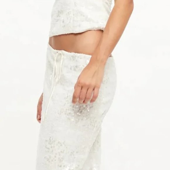 Lioness She's All That set in Bone color - Picture 3 of 4